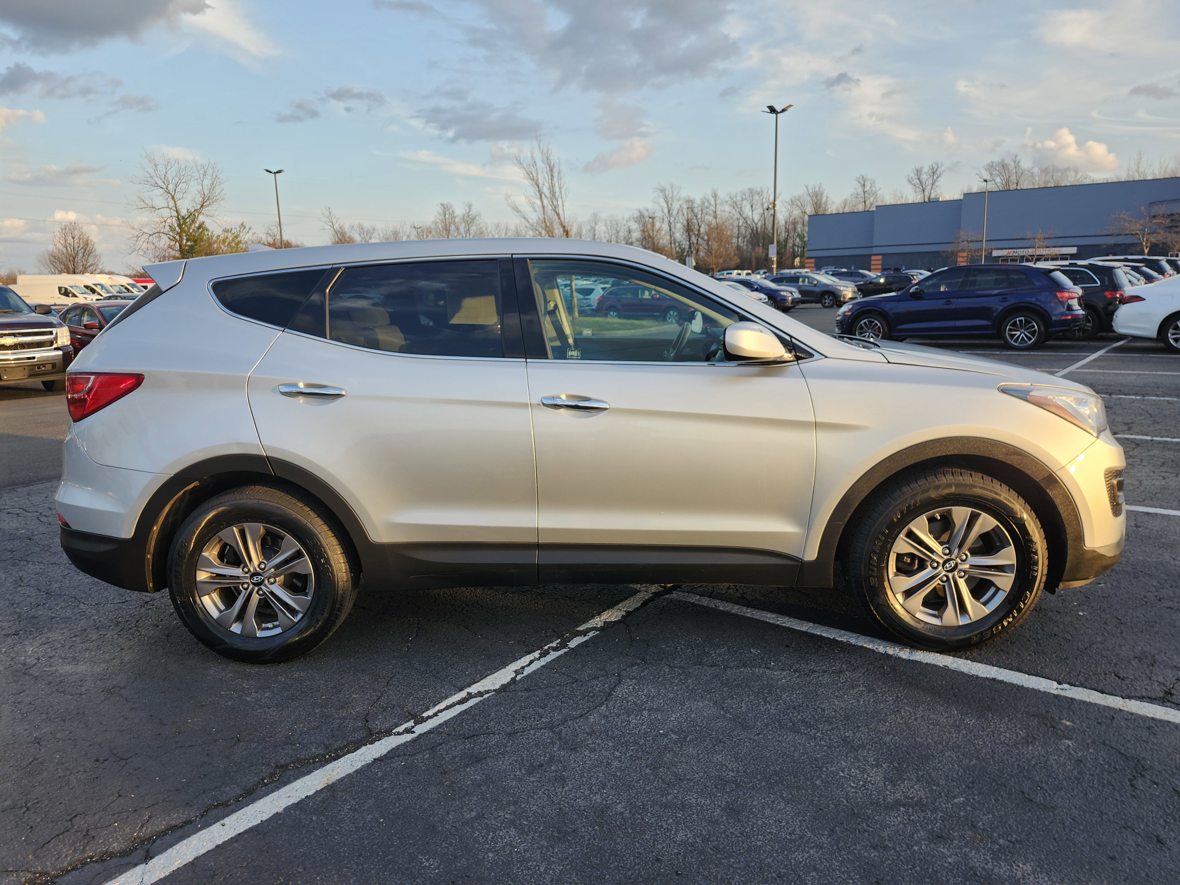 Used 2015 Hyundai Santa Fe Sport FWD image 15