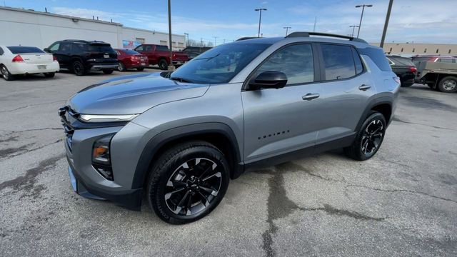 Used 2025 Chevrolet Equinox RS w/ Safety and Technology Package image 6