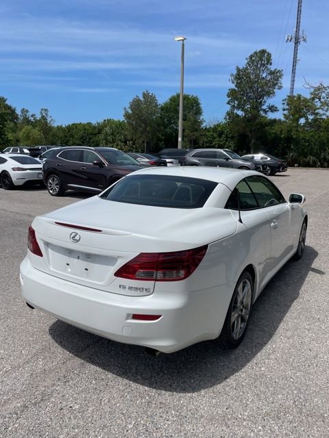 Used 2013 Lexus IS 250C image 4