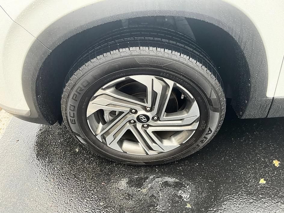Used 2023 Hyundai Santa Fe SEL AWD/4WD image 11