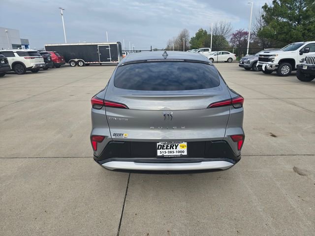 Used 2025 Buick Envista Sport Touring image 12