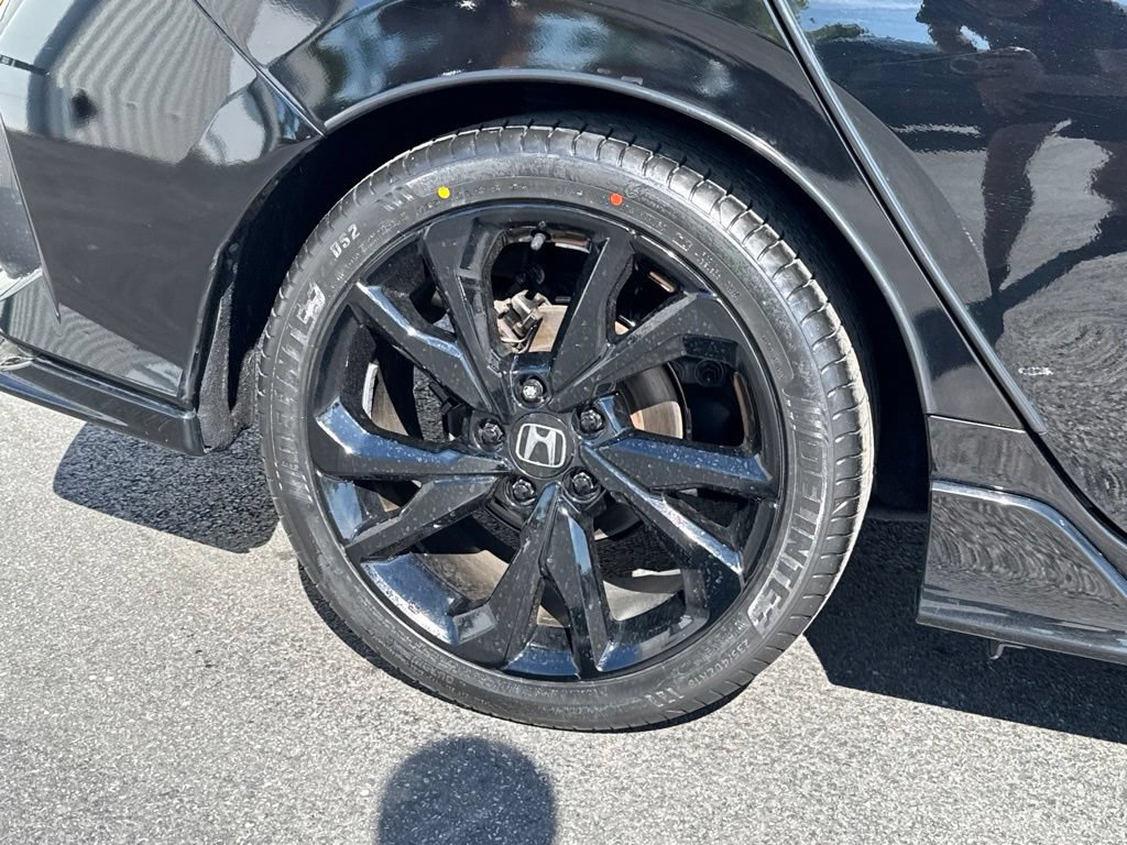 Used 2017 Honda Civic Sport Touring image 9