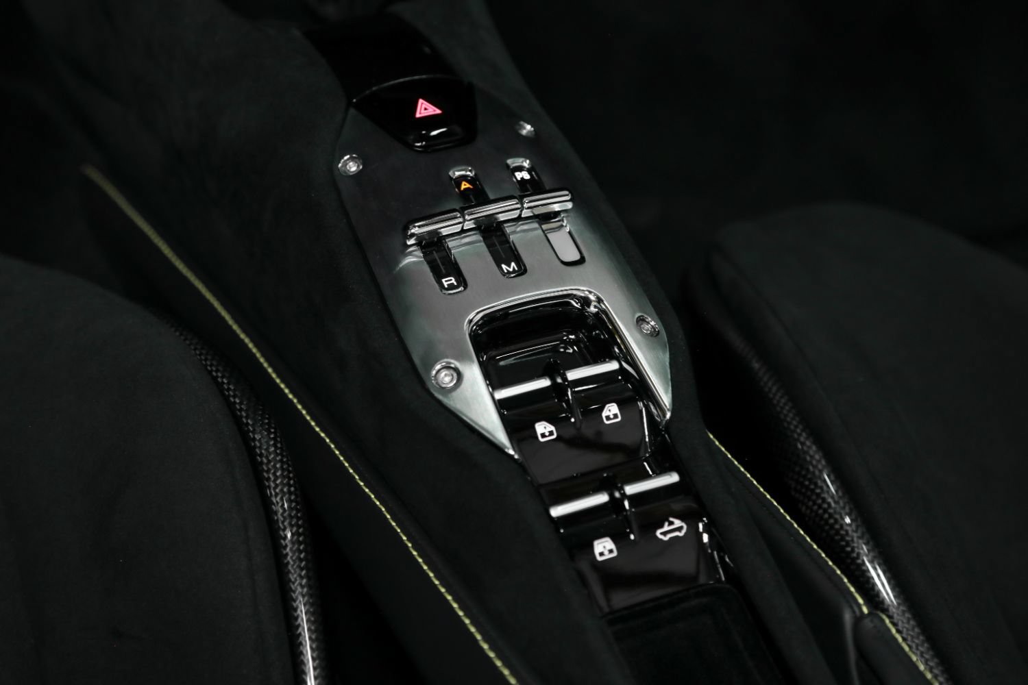 Used 2025 Ferrari SF90 Spider AWD/4WD image 52