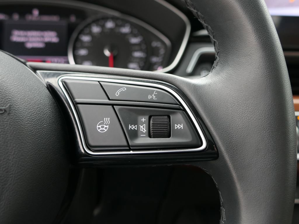 Used 2023 Audi A4 2.0T Premium w/ Convenience Package image 16