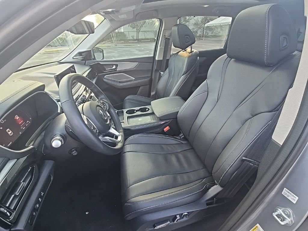 Certified 2025 Acura MDX w/ Technology Package image 17