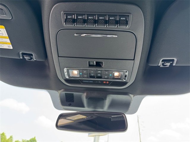 New 2025 Ford F350 Platinum w/ Tremor Off-Road Package image 28