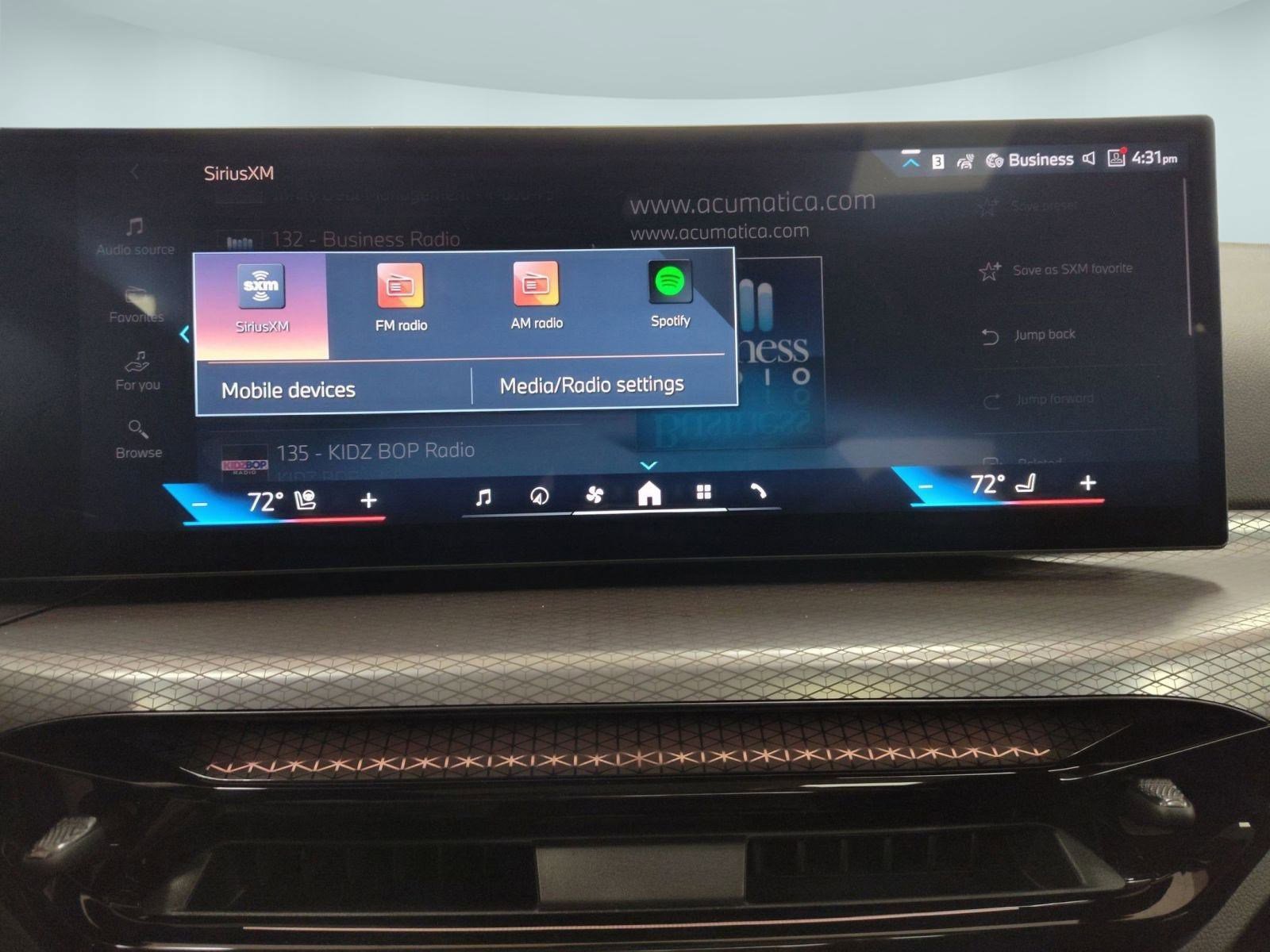 Used 2025 BMW 330i xDrive Sedan w/ M Sport Package image 19