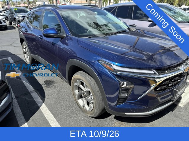 Used 2024 Chevrolet Trax LT FWD image 1