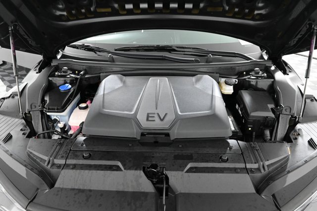 Certified 2022 Kia EV6 Wind image 31