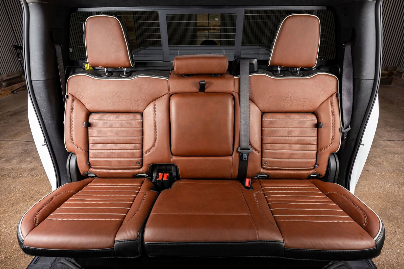 Used 2025 GMC Sierra 2500 Denali Ultimate image 34