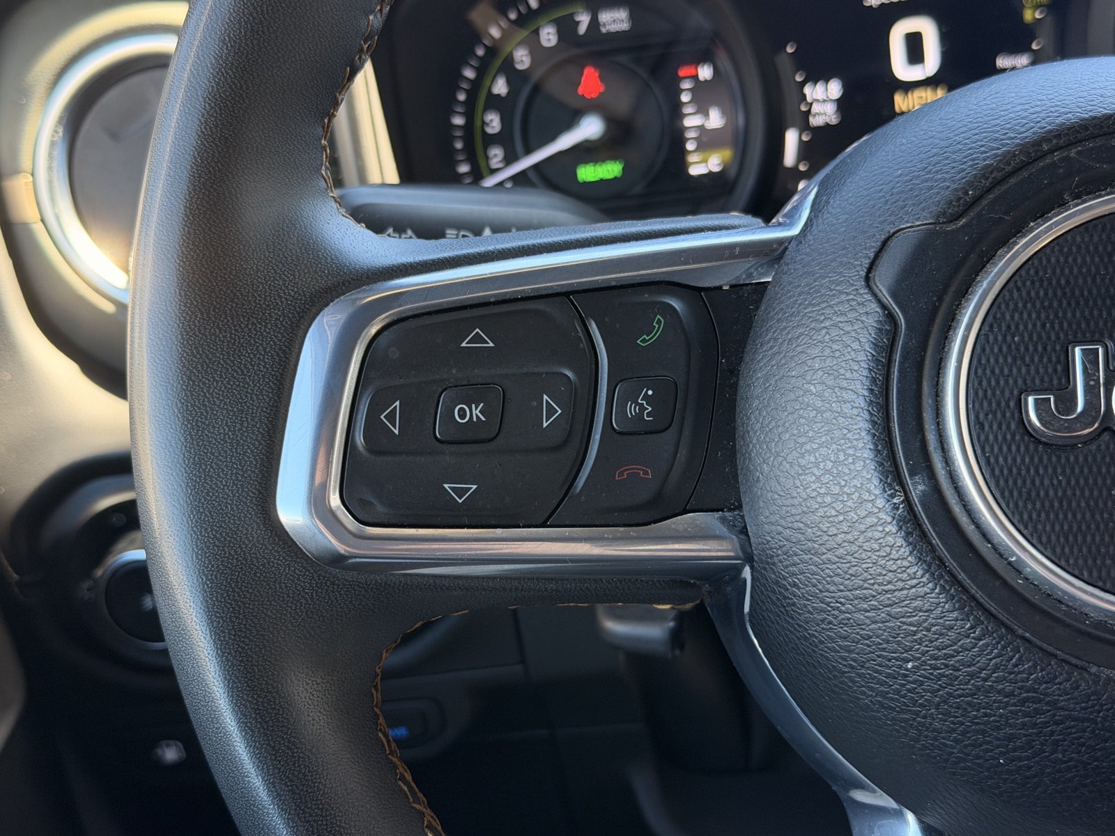 Used 2024 Jeep Wrangler High Altitude AWD/4WD image 22