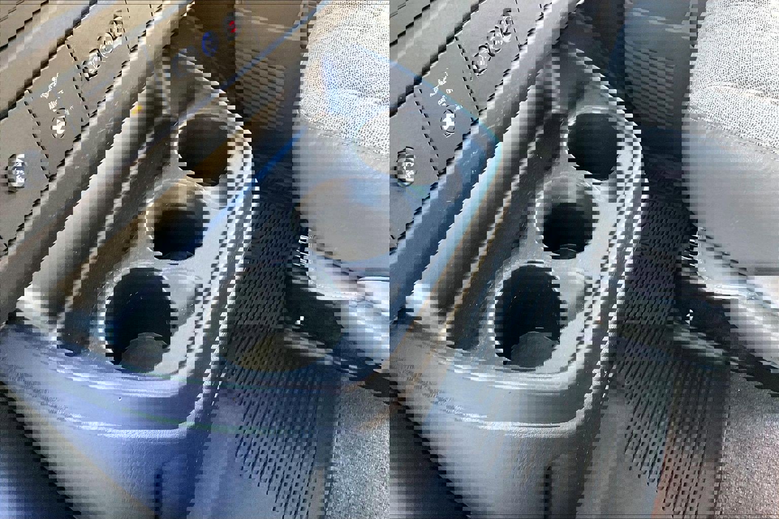 Used 2018 Chevrolet Express 2500 LT w/ LT Preferred Equipment Group image 14