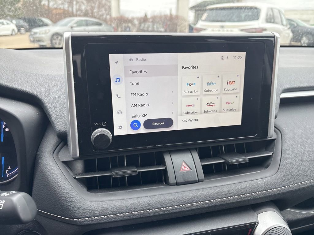 Used 2025 Toyota RAV4 XLE image 16