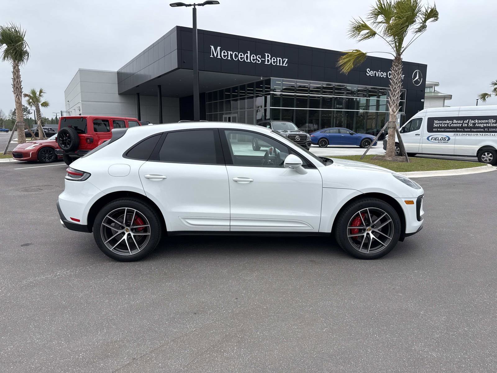 Used 2024 Porsche Macan S image 2