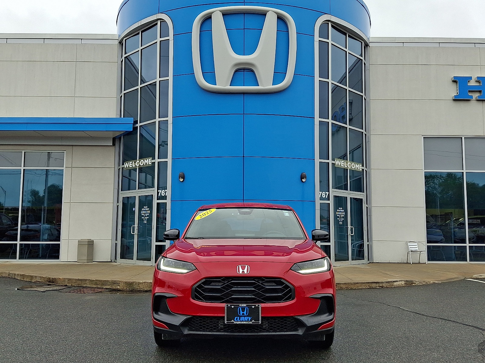 Used 2025 Honda HR-V Sport image 2