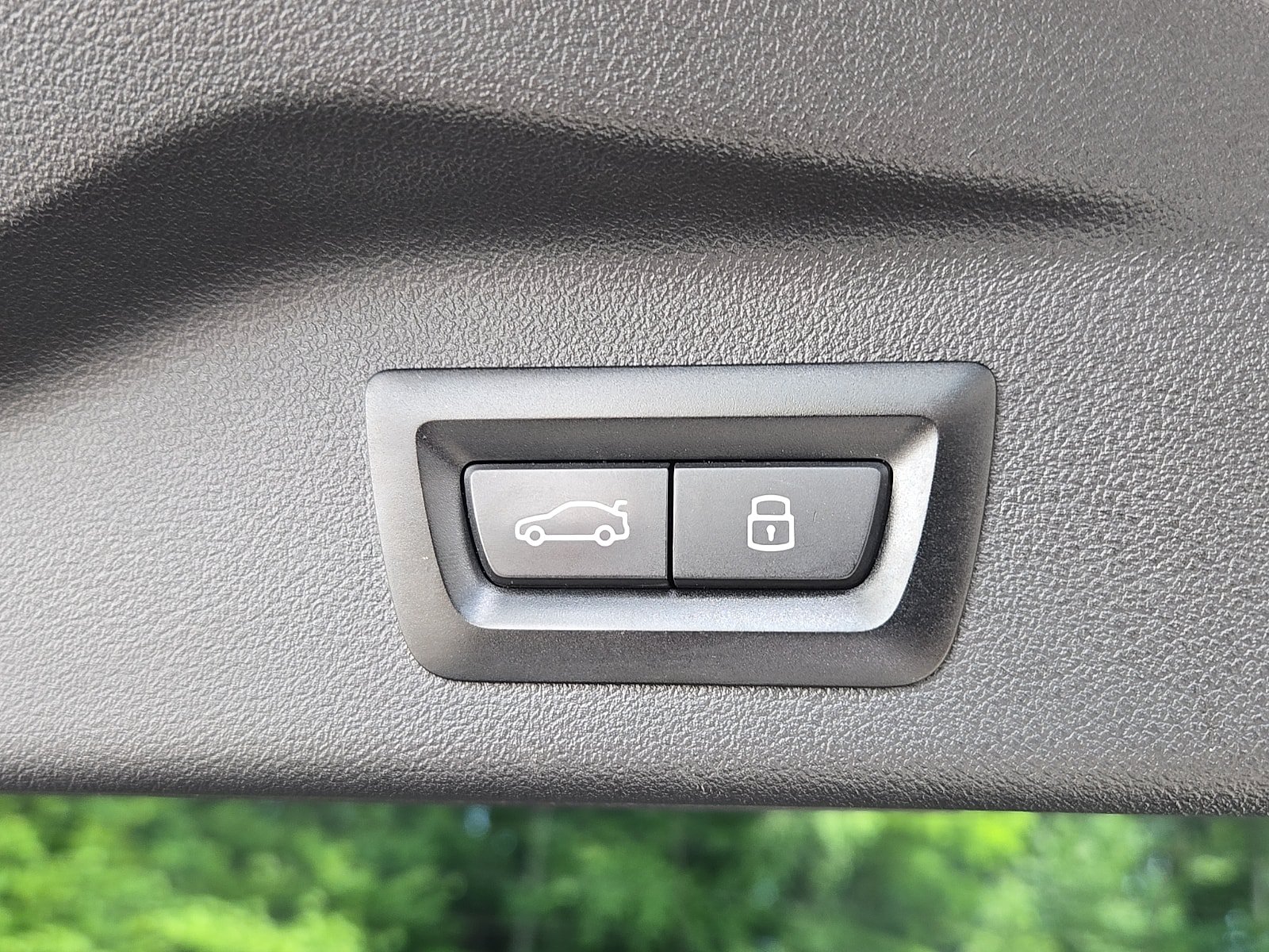 Used 2024 BMW ALPINA XB7 AWD/4WD image 29