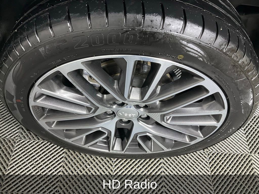 Certified 2022 Jeep Compass Limited w/ Elite Group image 9