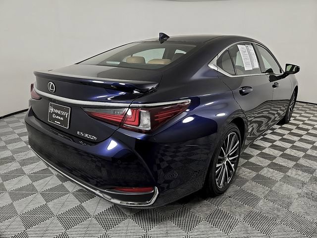 Used 2025 Lexus ES 300h w/ Premium Package FWD image 5