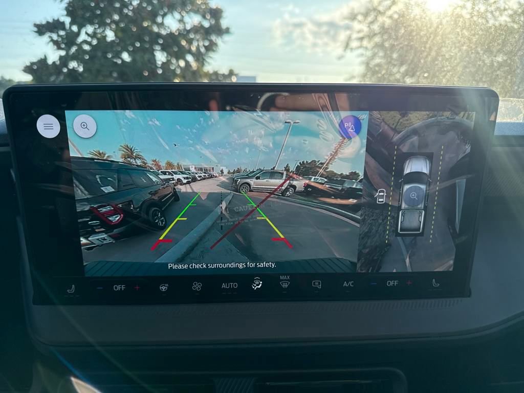 New 2025 Ford Maverick Lobo AWD/4WD image 27