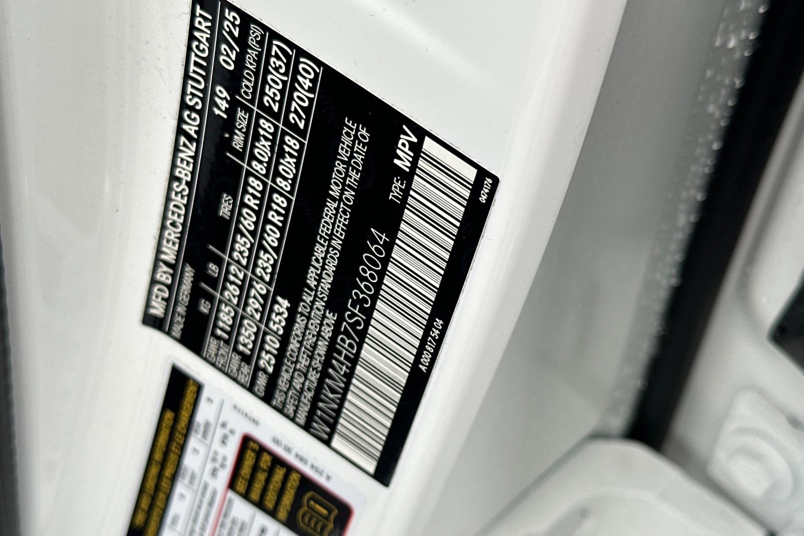 Used 2025 Mercedes-Benz GLC 300 4MATIC image 55