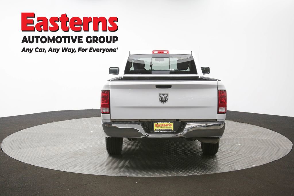 Used 2019 RAM 1500 Classic SLT image 33