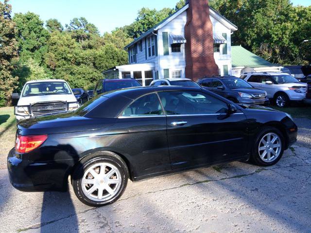 Used 2008 Chrysler Sebring Limited w/ Luxury Group image 7