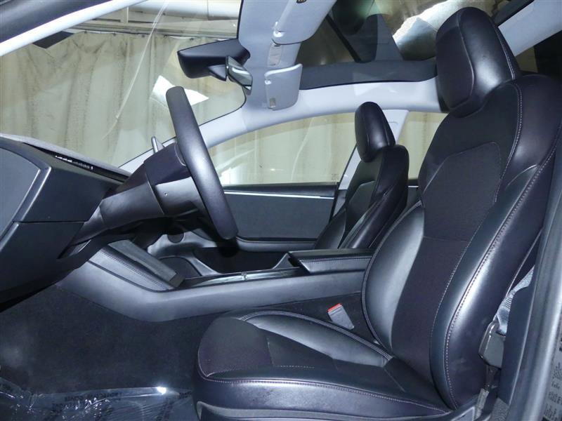 Used 2024 Tesla Model 3 Long Range image 17