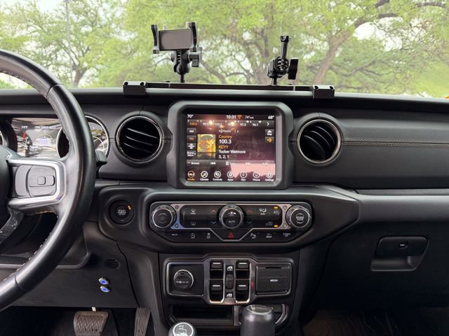 Used 2021 Jeep Gladiator Overland AWD/4WD image 18
