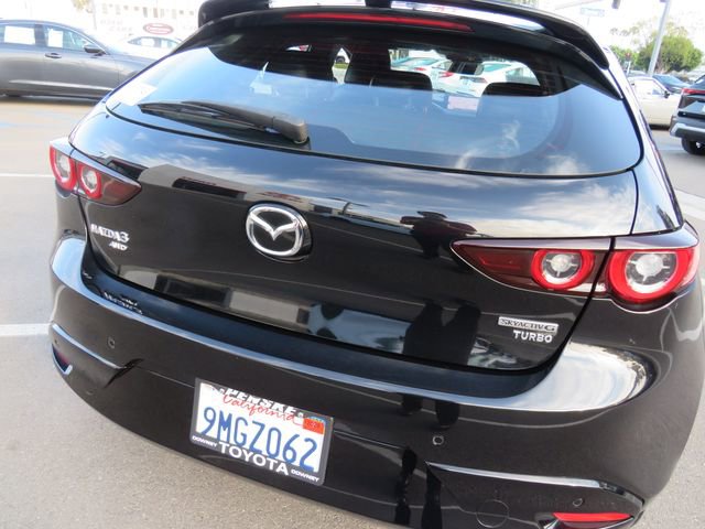 Used 2024 MAZDA MAZDA3 Hatchback w/Premium Plus Pkg image 12
