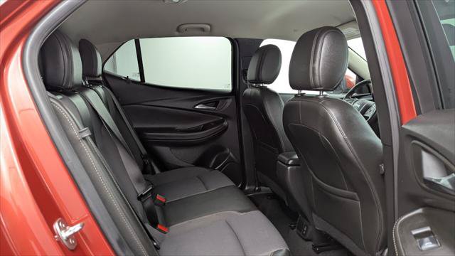 Used 2024 Buick Encore GX Preferred FWD image 18