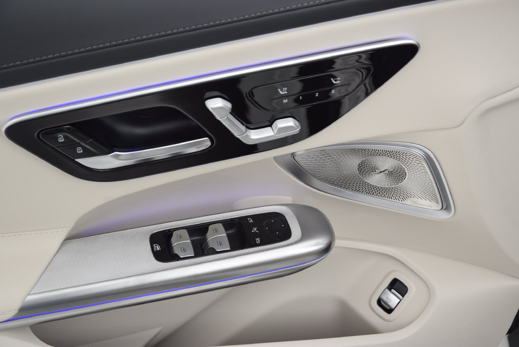 New 2027 Mercedes-Benz CLE 300 4MATIC Cabriolet image 21