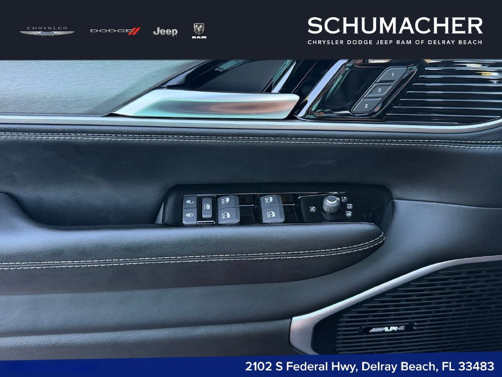 New 2026 Jeep Grand Wagoneer 2WD w/ Premium Group I image 22