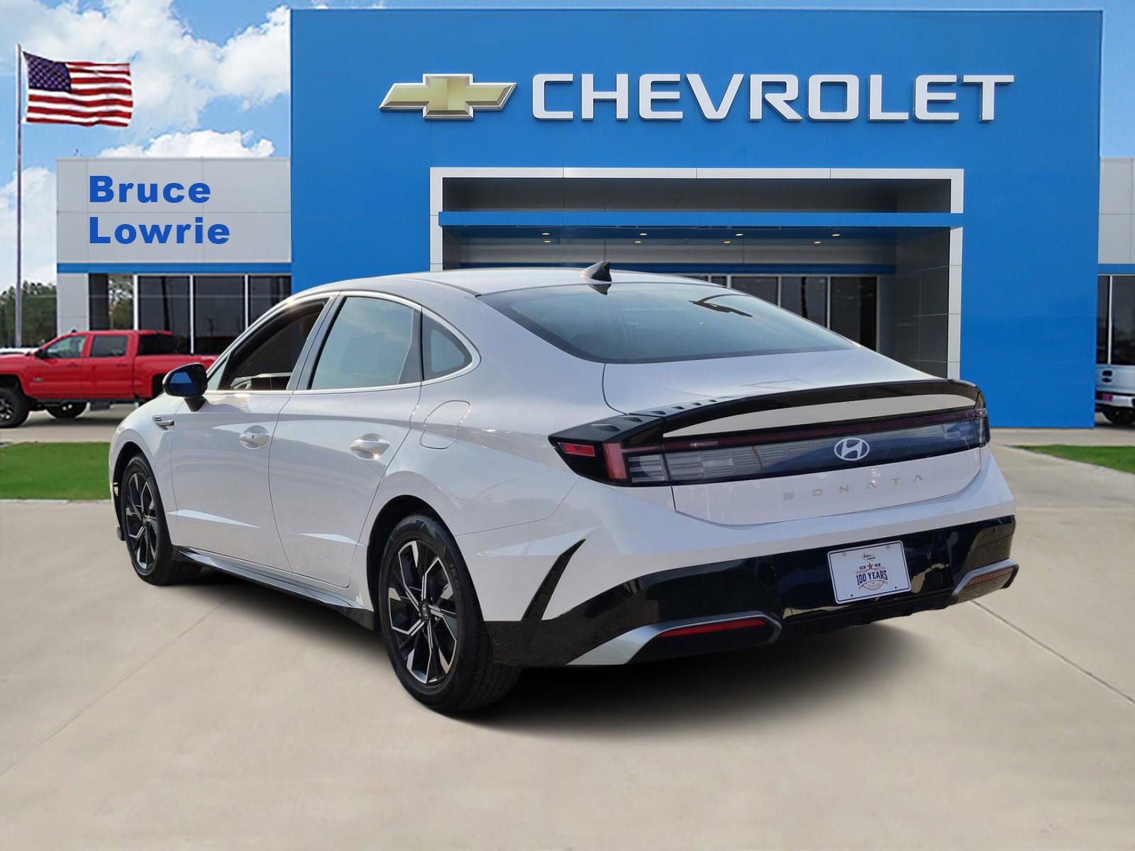 Used 2025 Hyundai Sonata SEL FWD image 4