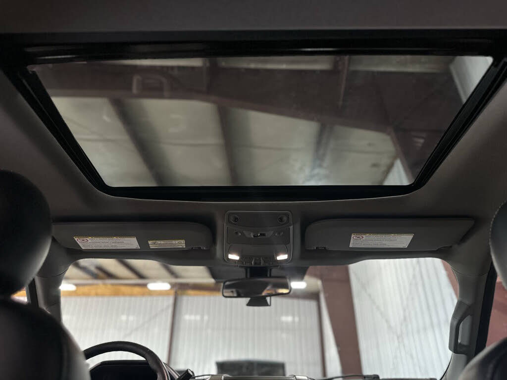 Used 2017 Ford F250 Lariat w/ Lariat Ultimate Package image 29