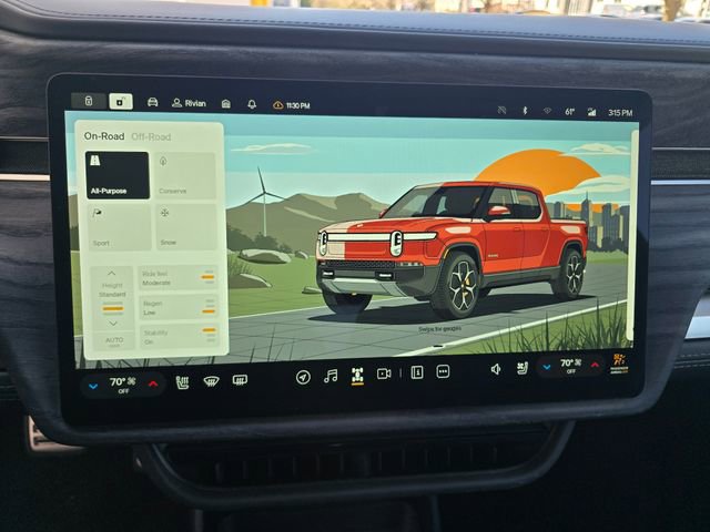 Used 2022 Rivian R1T Adventure image 23