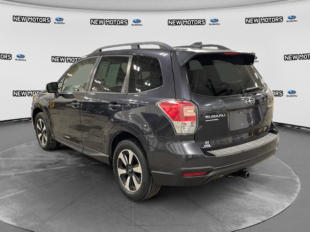 Used 2018 Subaru Forester 2.5i Premium AWD/4WD image 3