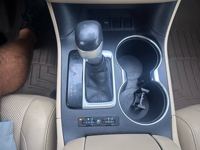 Used 2014 Toyota Highlander Limited Platinum FWD image 26