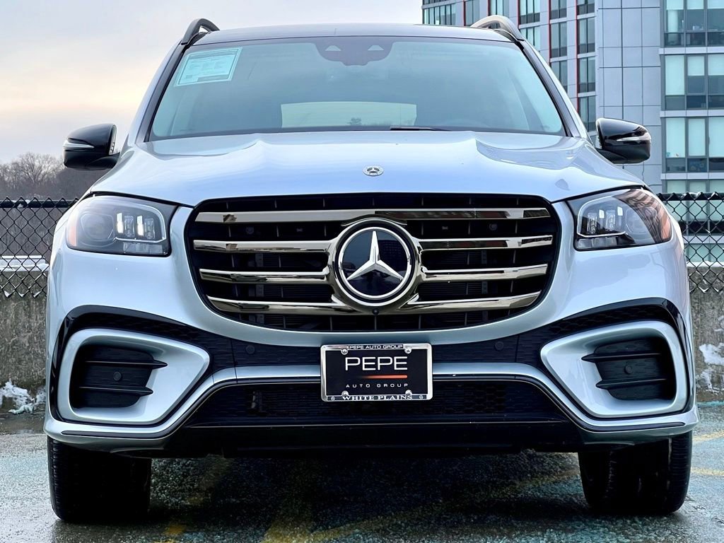 Certified 2026 Mercedes-Benz GLS 450 4MATIC image 3