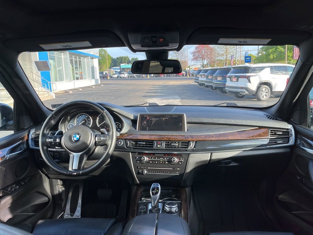Used 2015 BMW X5 xDrive35d image 16