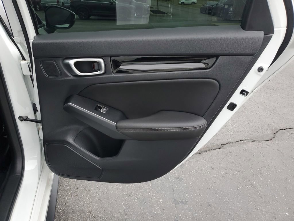 Certified 2023 Honda Civic Sport Touring image 30