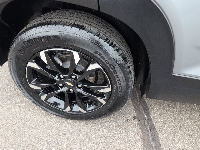 Used 2023 Chevrolet TrailBlazer LT AWD/4WD image 13