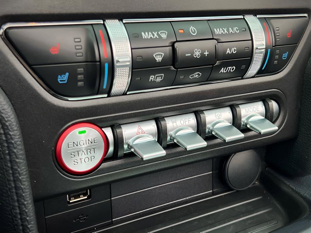 Used 2021 Ford Mustang GT Premium w/ Carbon Sport Interior Package image 50