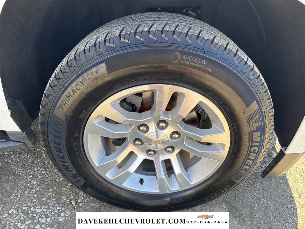 Used 2016 Chevrolet Suburban LT image 39