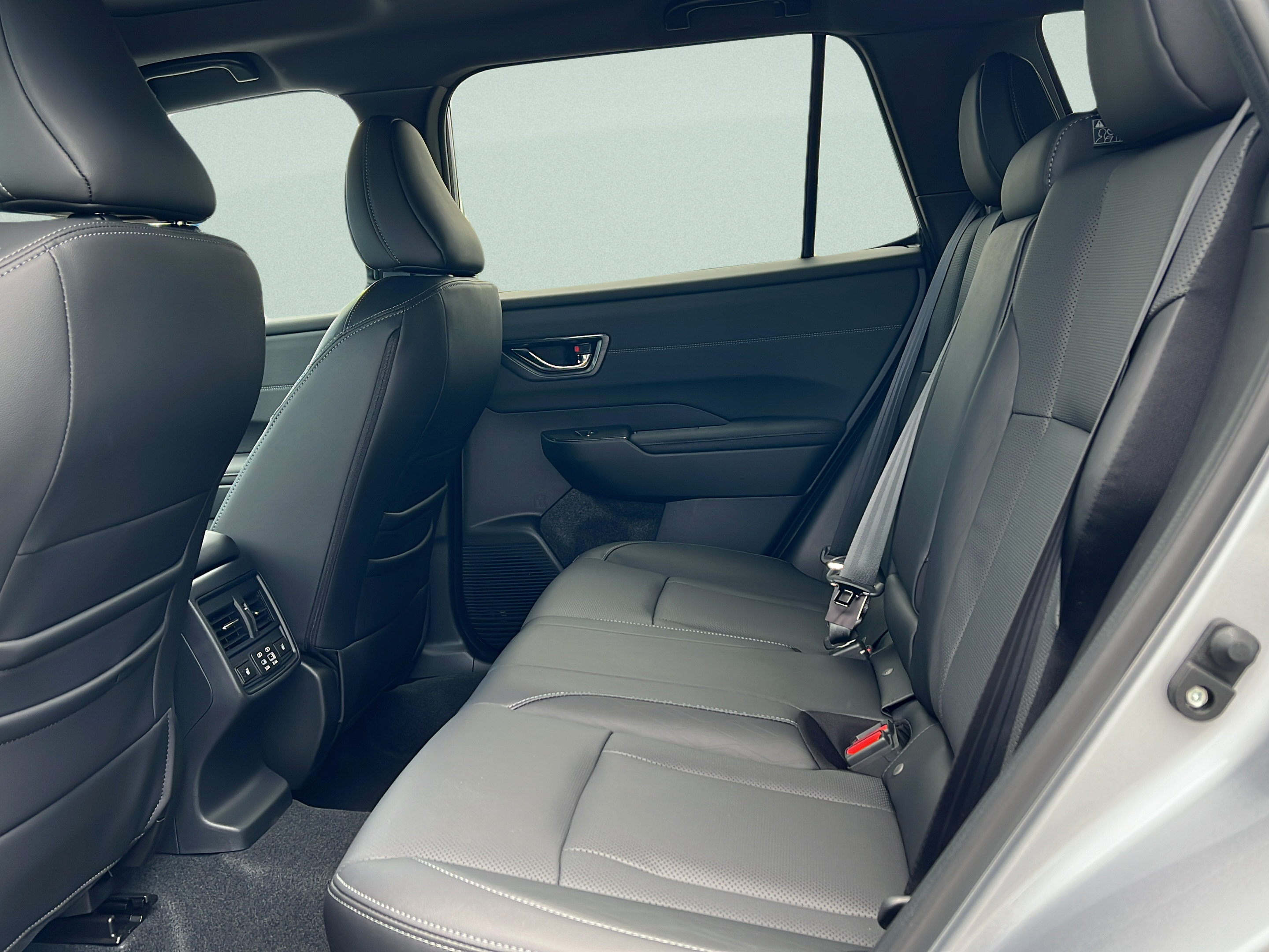 New 2026 Subaru Outback Touring AWD/4WD image 9