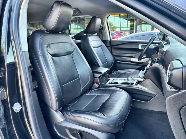 Certified 2023 Ford Explorer Limited RWD image 25