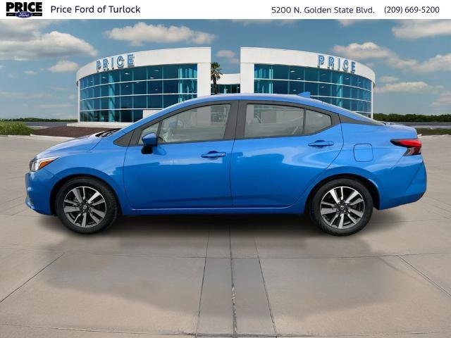 Used 2022 Nissan Versa SV image 8