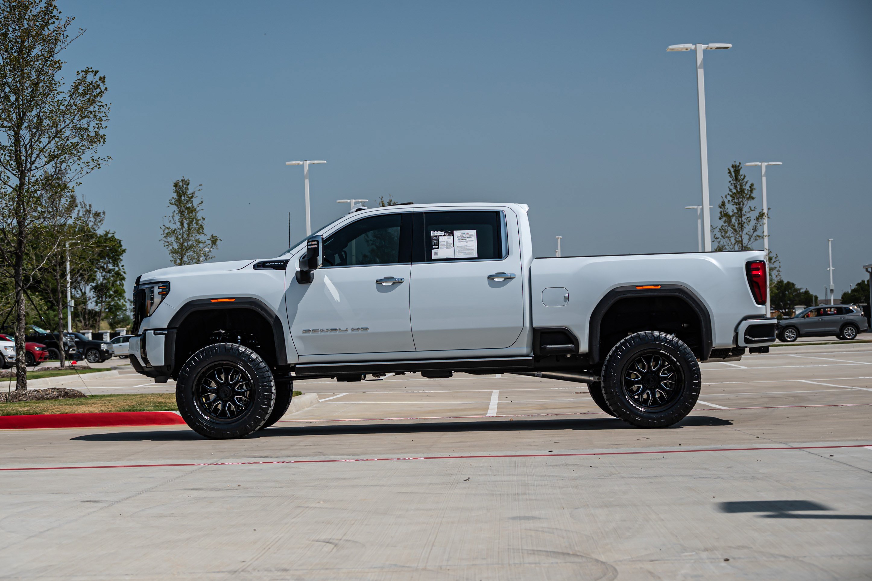 Used 2026 GMC Sierra 2500 Denali Ultimate AWD/4WD image 6