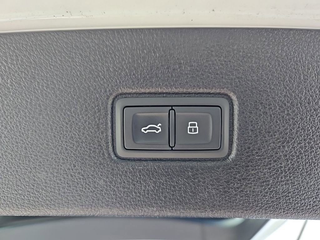 Used 2019 Audi Q7 2.0T Premium Plus w/ Premium Plus Package AWD/4WD image 63