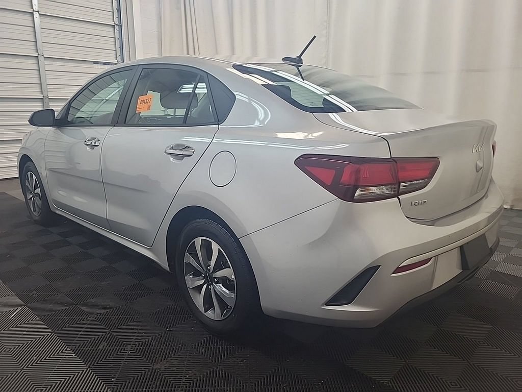 Used 2023 Kia Rio S w/ Technology Package FWD image 4