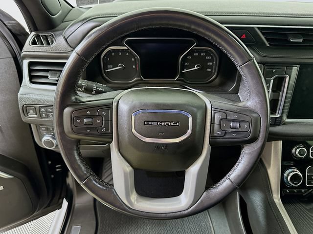 Used 2021 GMC Yukon Denali w/ Denali Premium Package AWD/4WD image 14